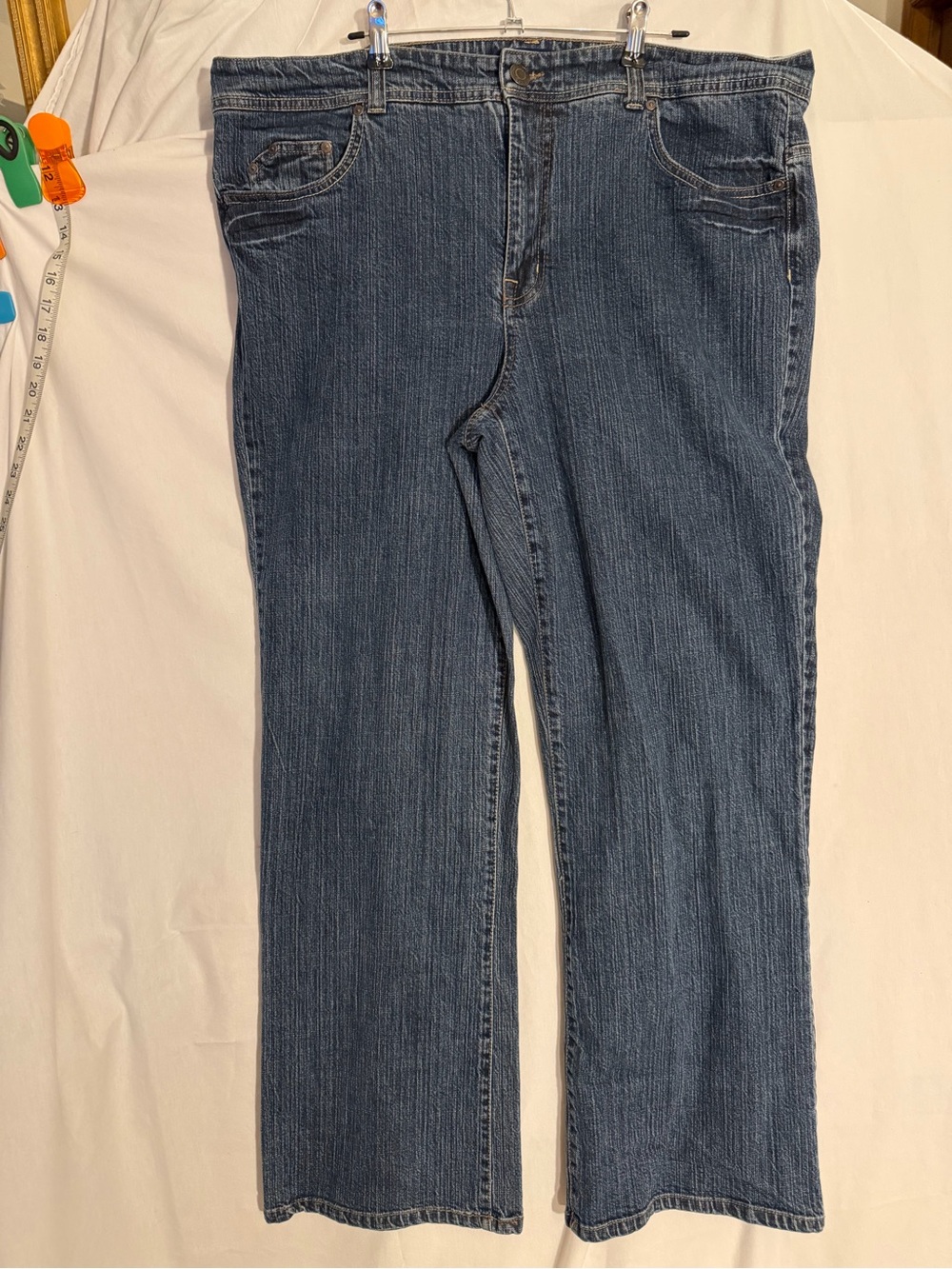 #538 Bandolino Women's Boot Cut Jeans in Dark Blue Wash